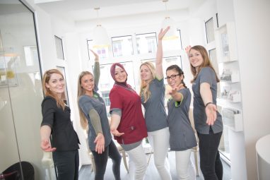 Job für ZFA in Köln - Das Team unserer Zahnarztpraxis freut sich auf dich!
